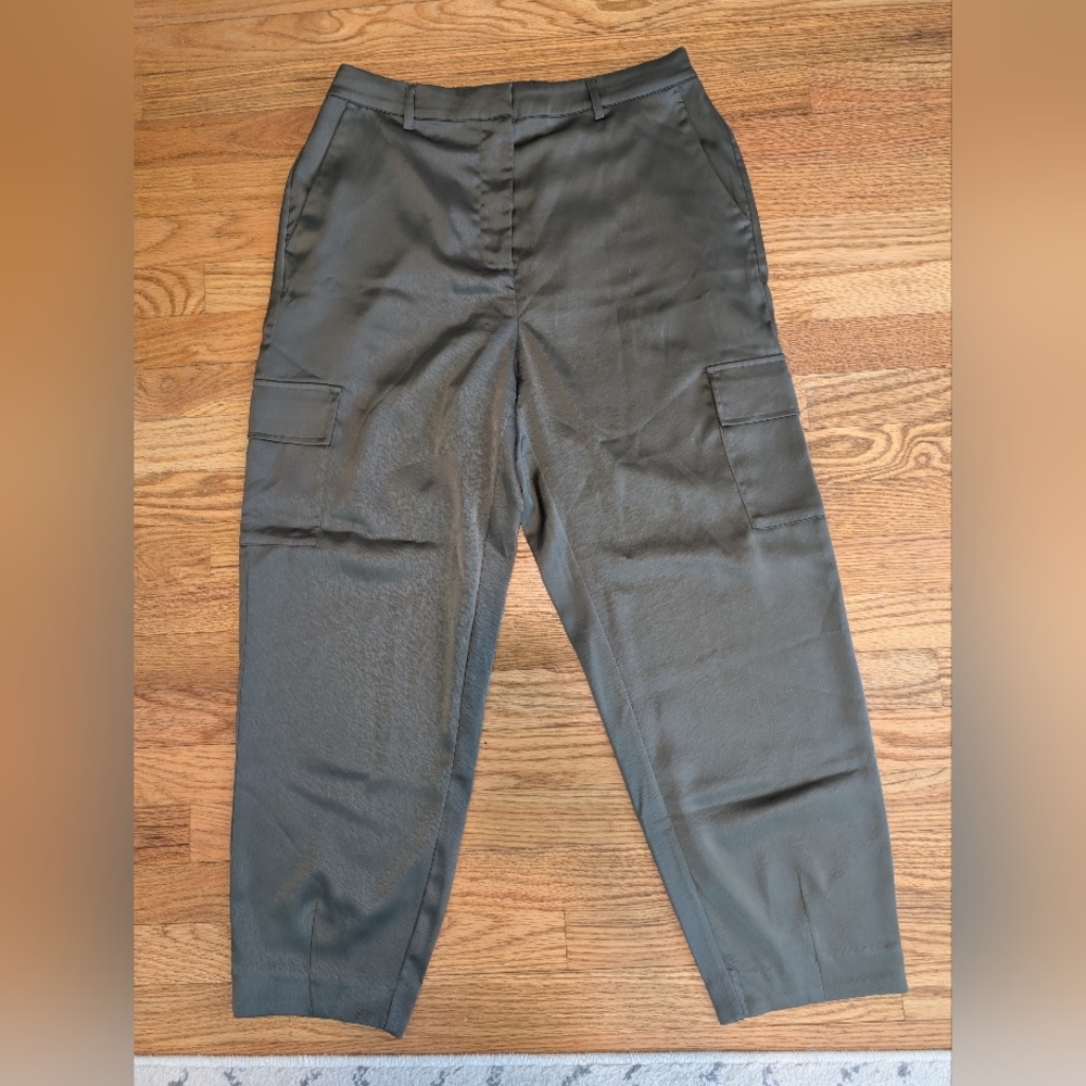Women's Green Cargo Pants
